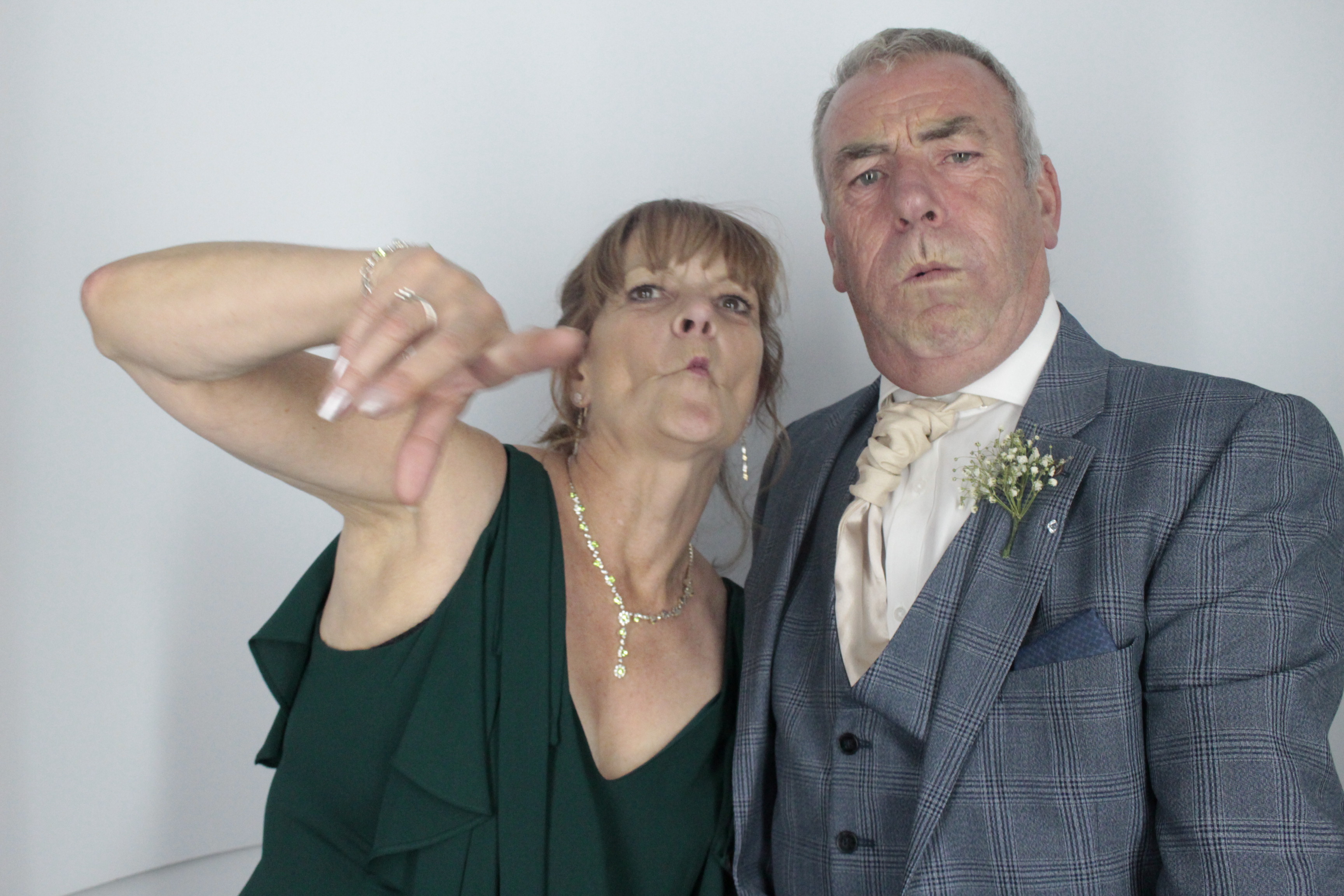 Emma & Karl's Wedding | View more photos from the event at gallery.myphotoboothexperience.co.uk/u/MyPhotoBoothExperienceLtd/Emma-Karls-Wedding